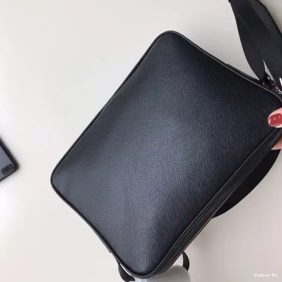 Louis Vuitton Messenger 0701